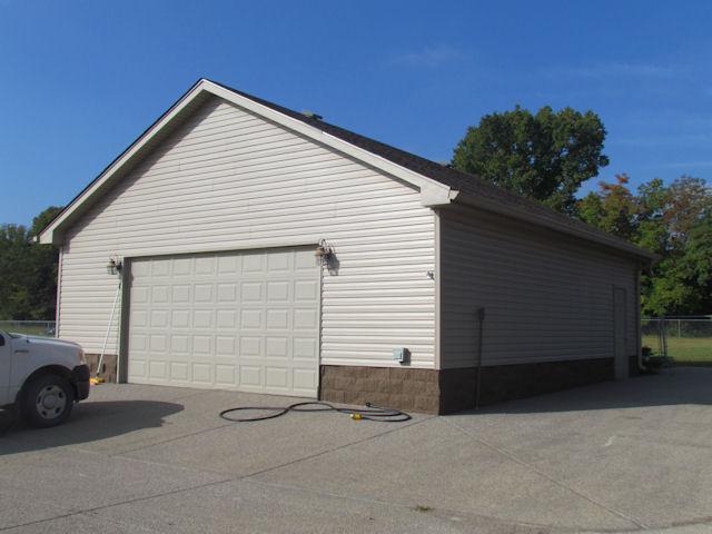 1417 Peyton Road Lebanon, TN 37087 - Photo 16 of 20 Here is the 30' x 32' detached 2 car garage which has a side access door