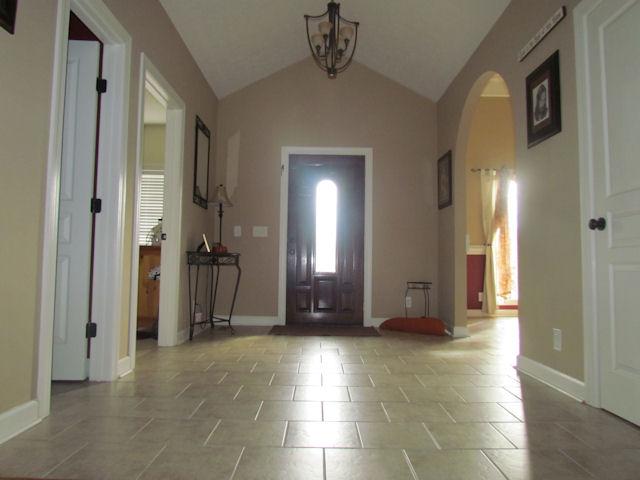 1417 Peyton Road Lebanon, TN 37087 - Photo 2 of 20 This inviting foyer will welcome all of your guests. There is a coat closet.