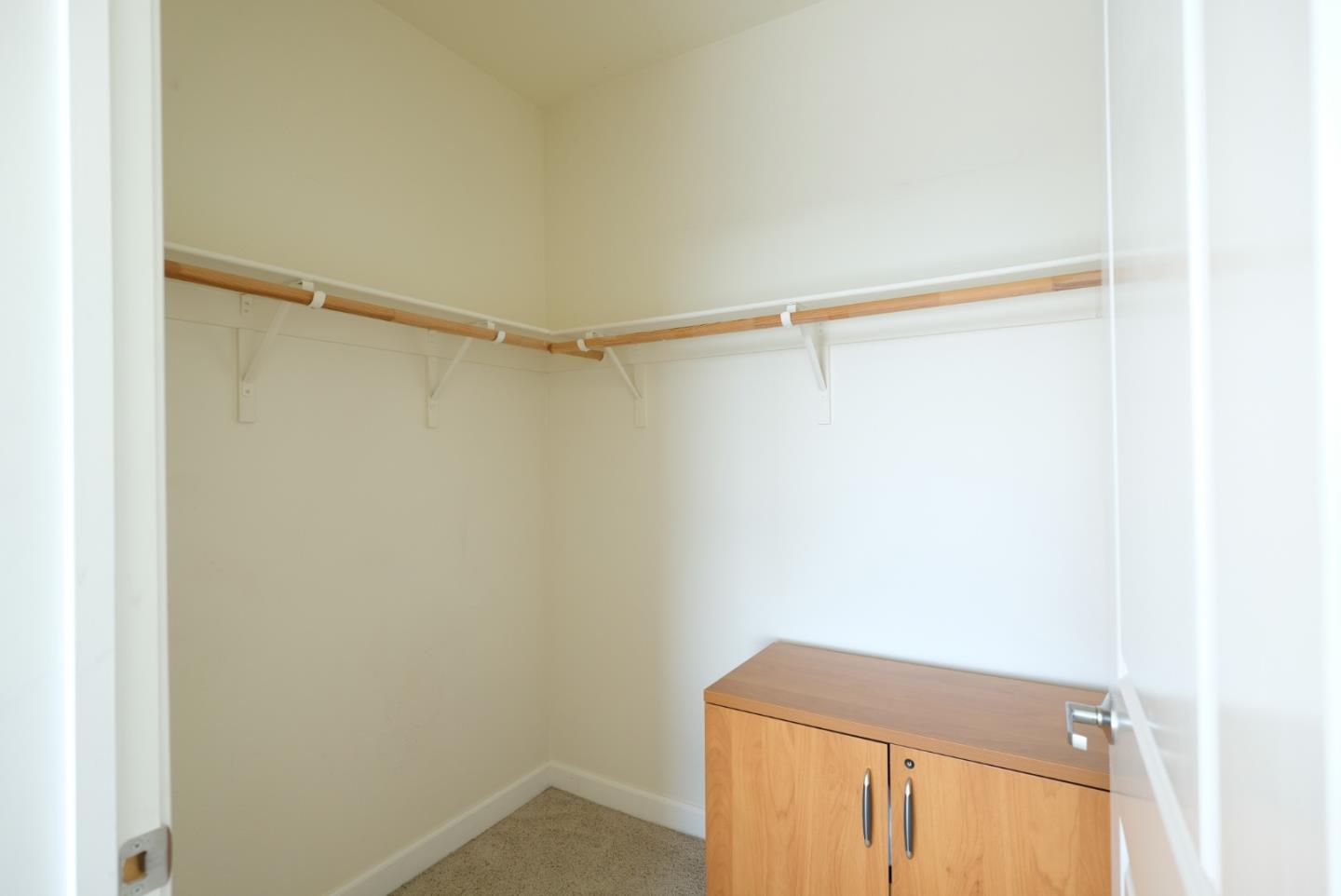 423 7th Street, Unit 901 Oakland, CA 94607 - Photo 11 of 13