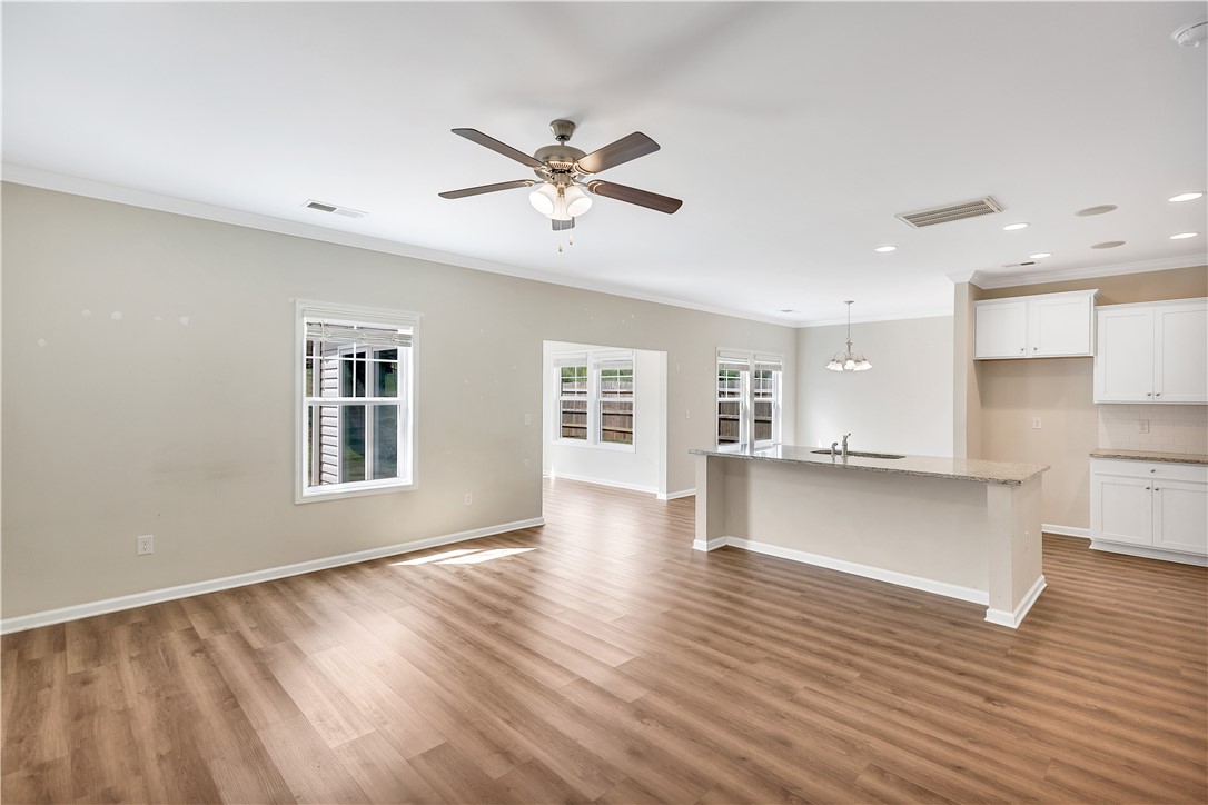 212 Carvel Trail Seneca, SC 29678 - Photo 7 of 37