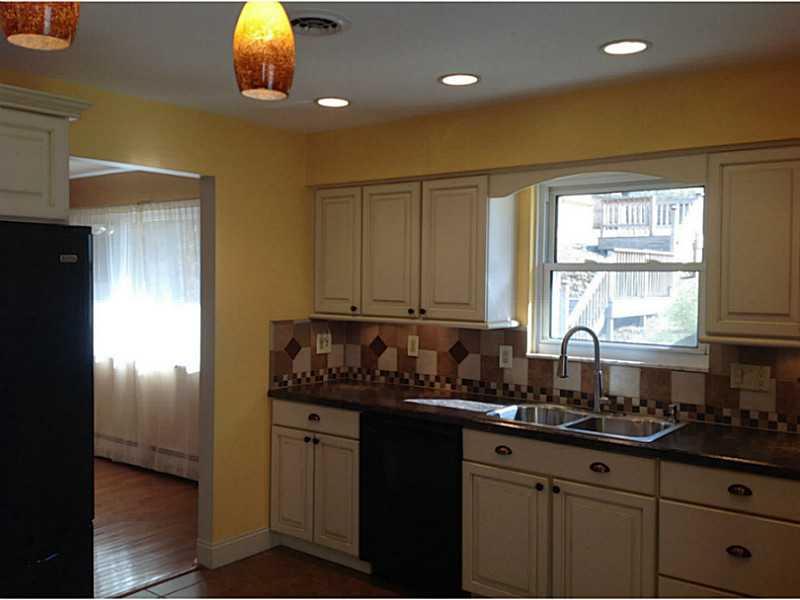 106 Tyler Road Pittsburgh, PA 15237 - Photo 2 of 21 Kitchen. Updated kitchen