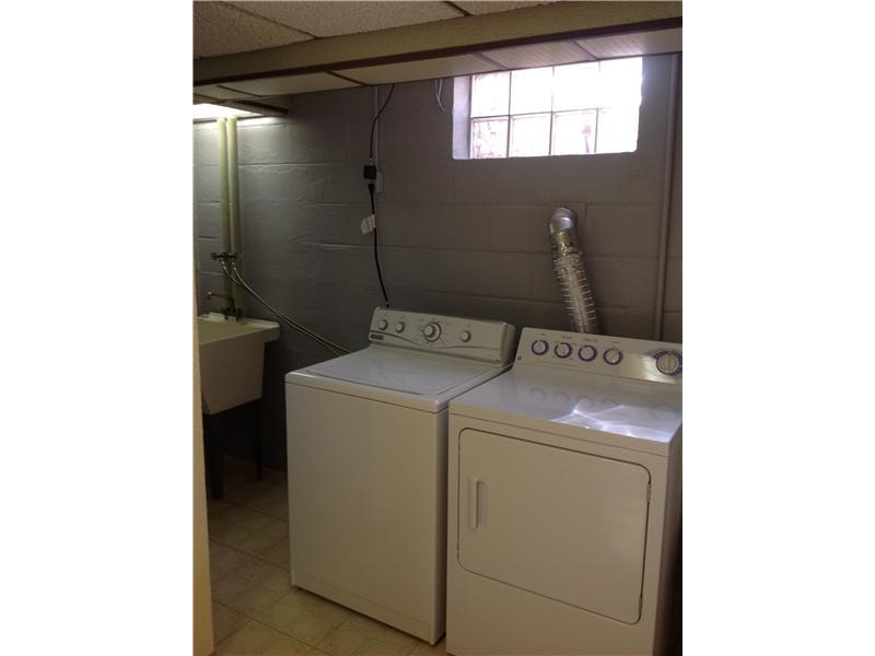 106 Tyler Road Pittsburgh, PA 15237 - Photo 21 of 21 Other. Washer and dryer included
