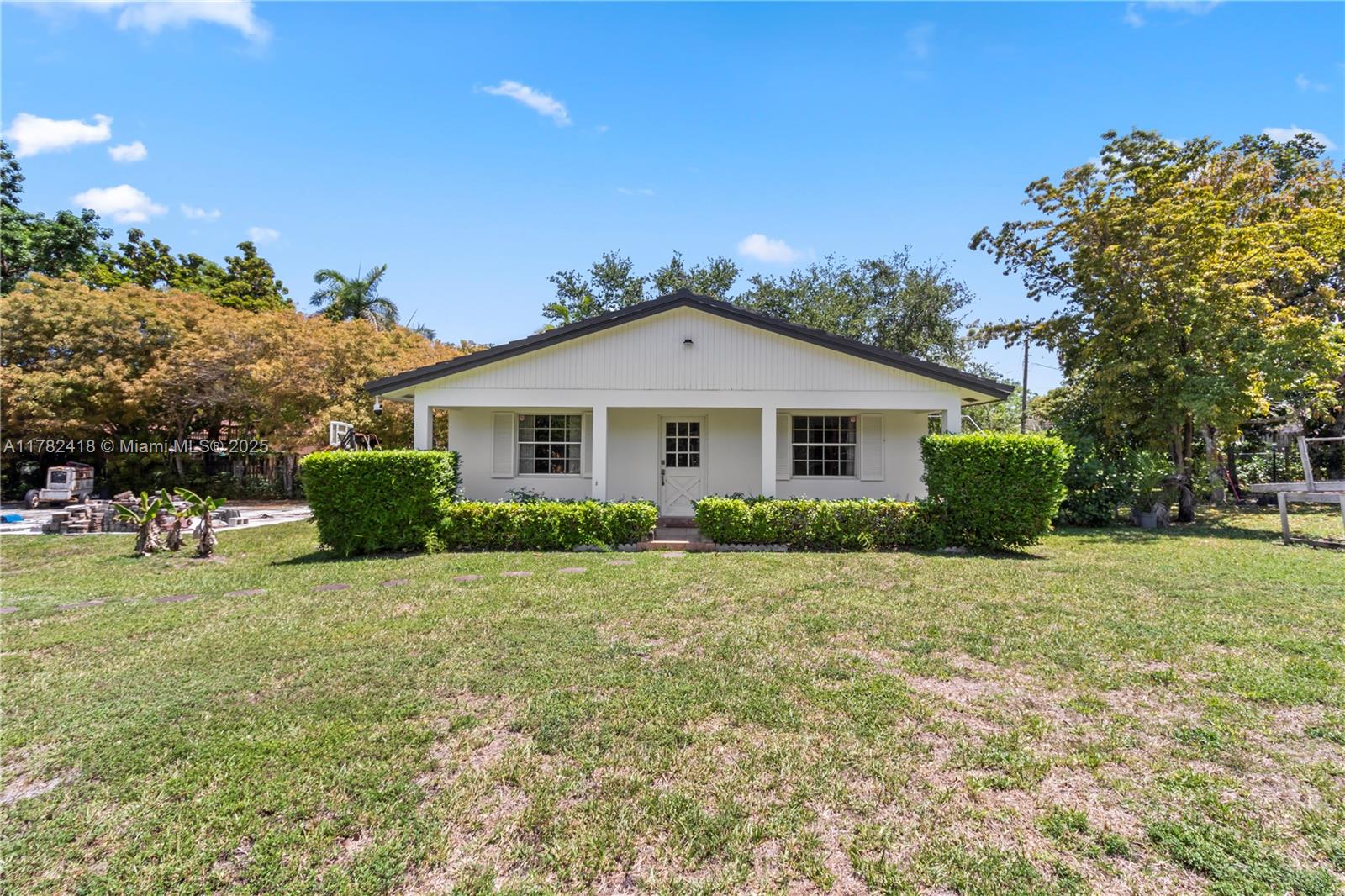 8350 Southwest 98th Street Miami, FL 33156 - Photo 40 of 67