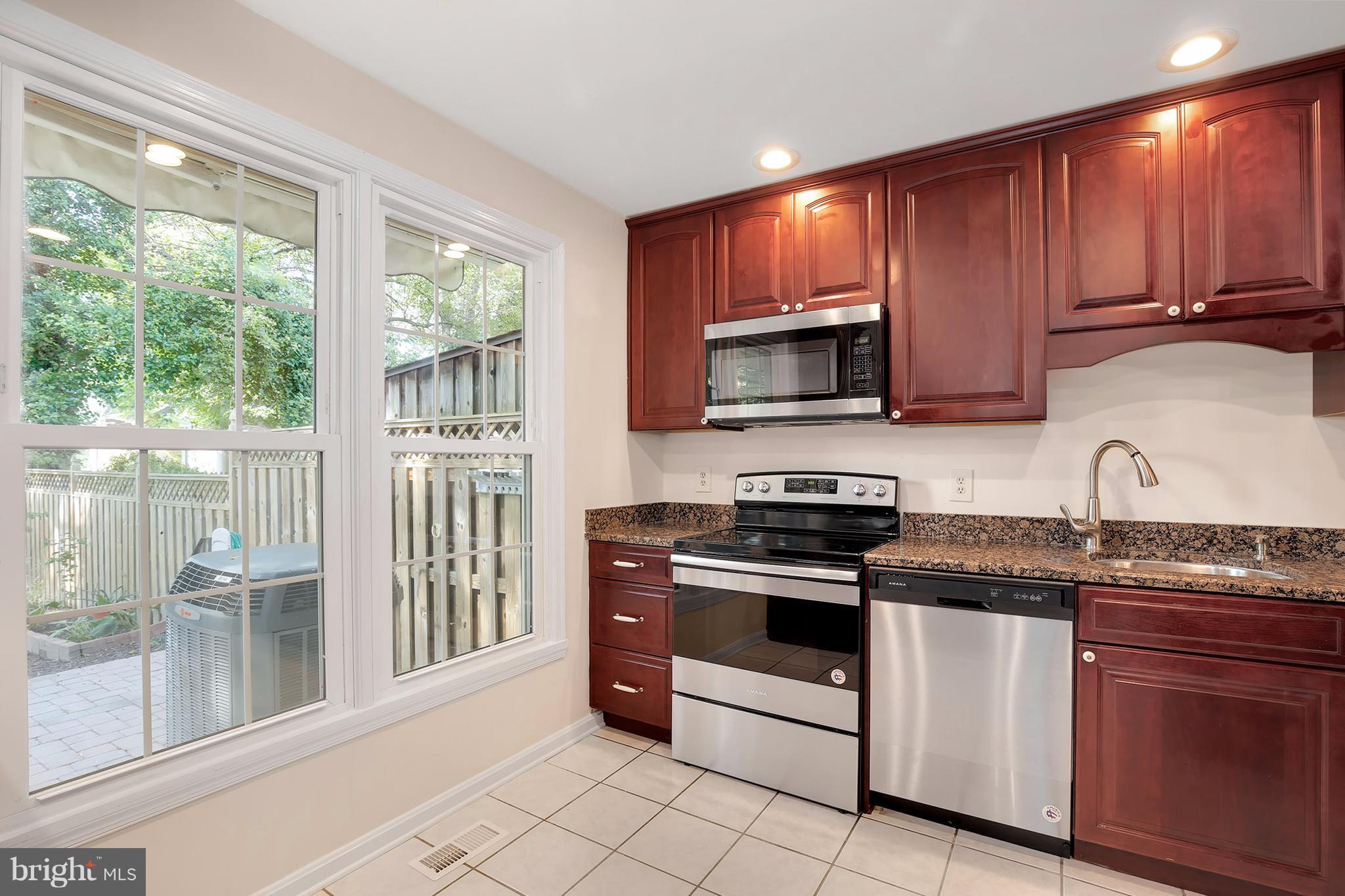 14216 Catamount Court Silver Spring, MD 20906 - Photo 22 of 30 Kitchen