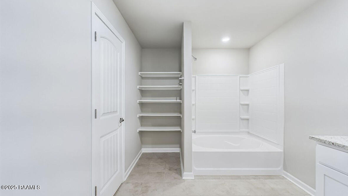 125 Lake Ridge Broussard, LA 70518 - Photo 22 of 24 125 Lake Ridge Drive, Broussard, LA