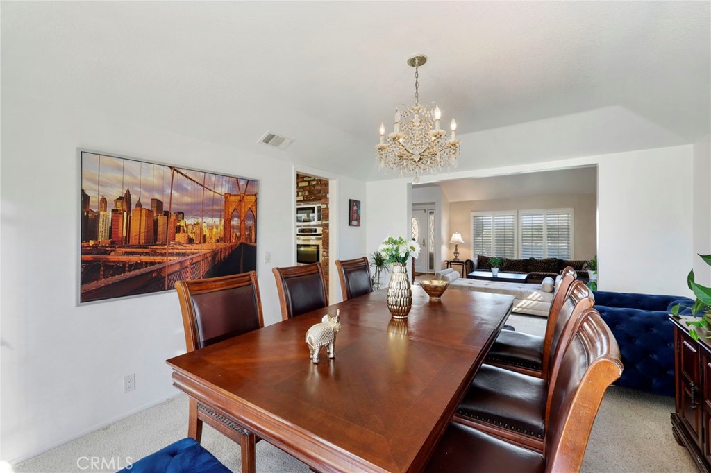 16891 Mariposa Avenue Riverside, CA 92504 - Photo 16 of 50 Dining Area