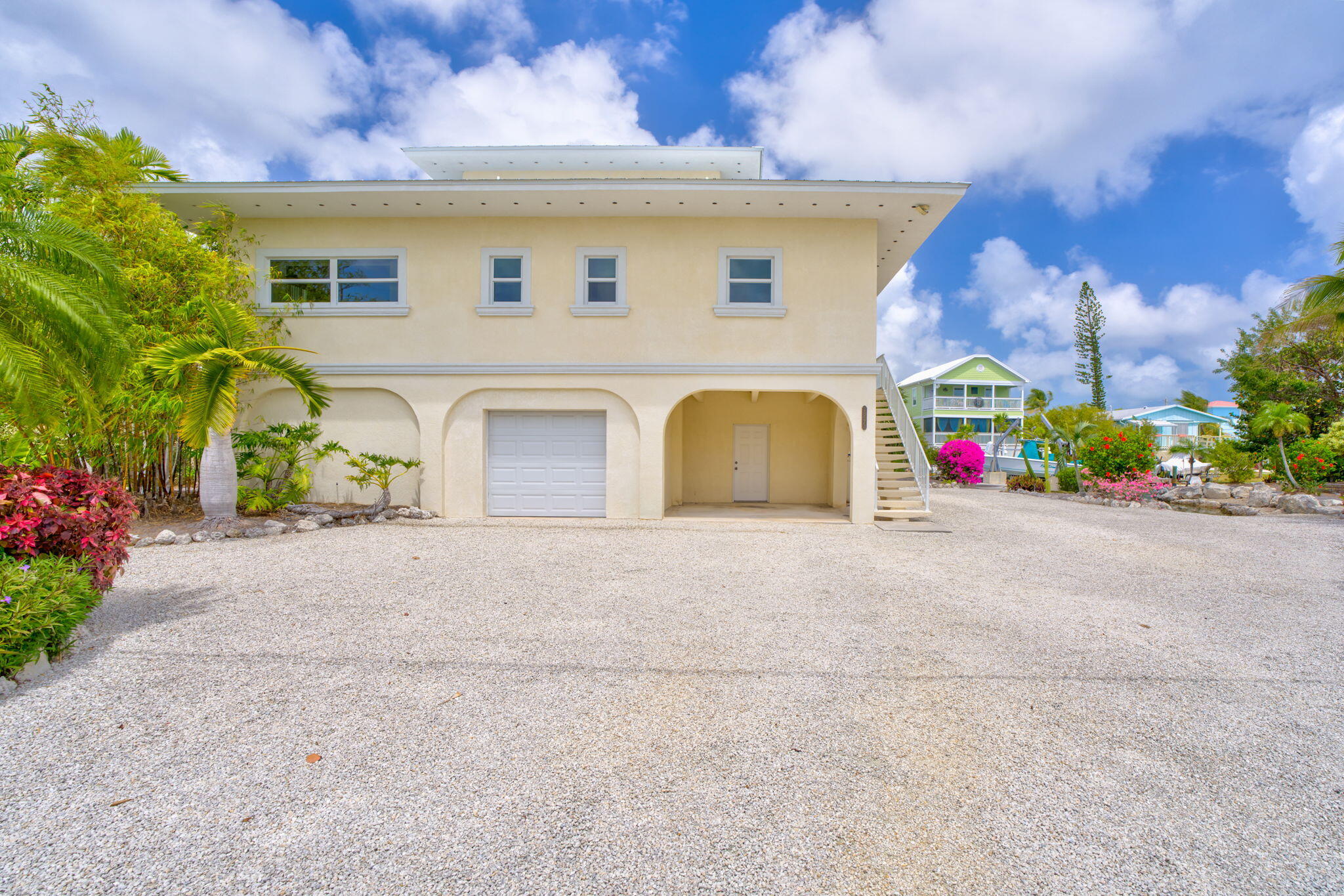 28573 Le Grand Road Summerland Key, FL 33042 - Photo 4 of 41 Front of House
