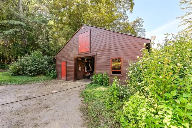 $550,000 | 147 Shirley Street, Pepperell, MA 01463