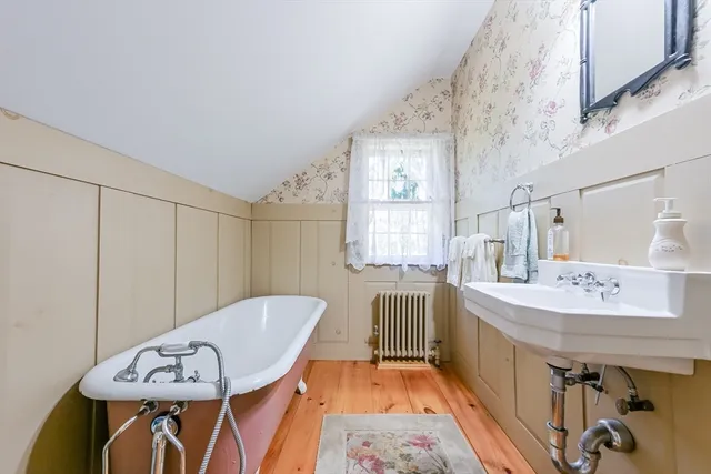 $550,000 | 147 Shirley Street, Pepperell, MA 01463