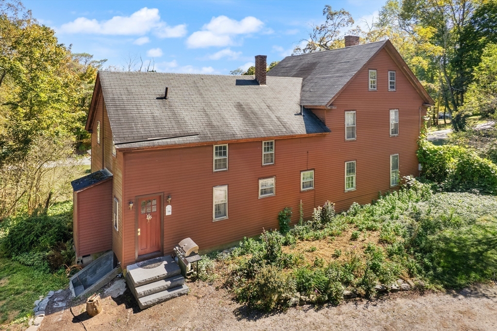 147 Shirley Street Pepperell, MA 01463 - Photo 41 of 42 an aerial view of a house