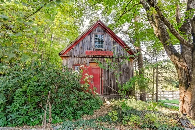 $550,000 | 147 Shirley Street, Pepperell, MA 01463