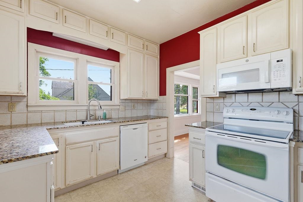 113 North 4th Street Cheney, WA 99004 - Photo 18 of 38