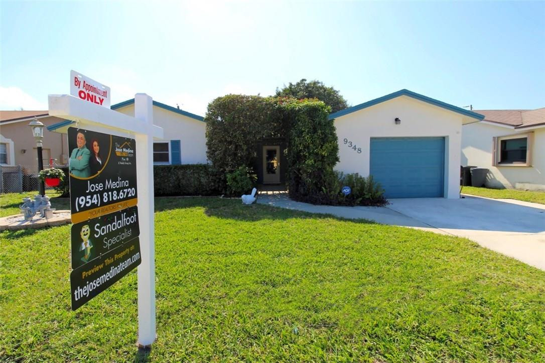 9348 Southwest 1st Place Boca Raton, FL 33428 - Photo 1 of 17 Photo 1