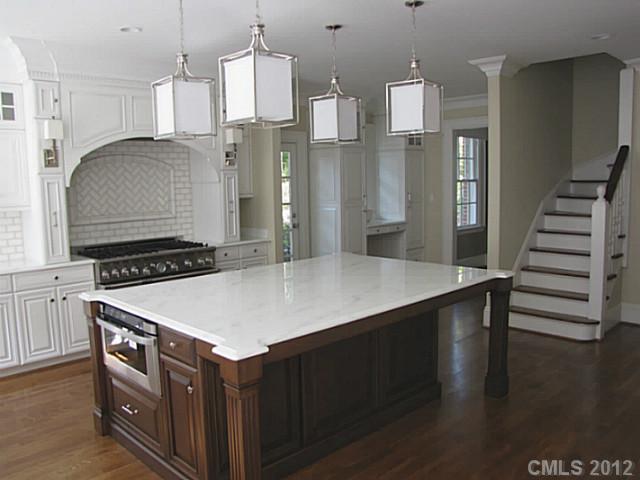 820 Edgehill Road North Charlotte, NC 28207 - Photo 7 of 16 Gallery Image 7