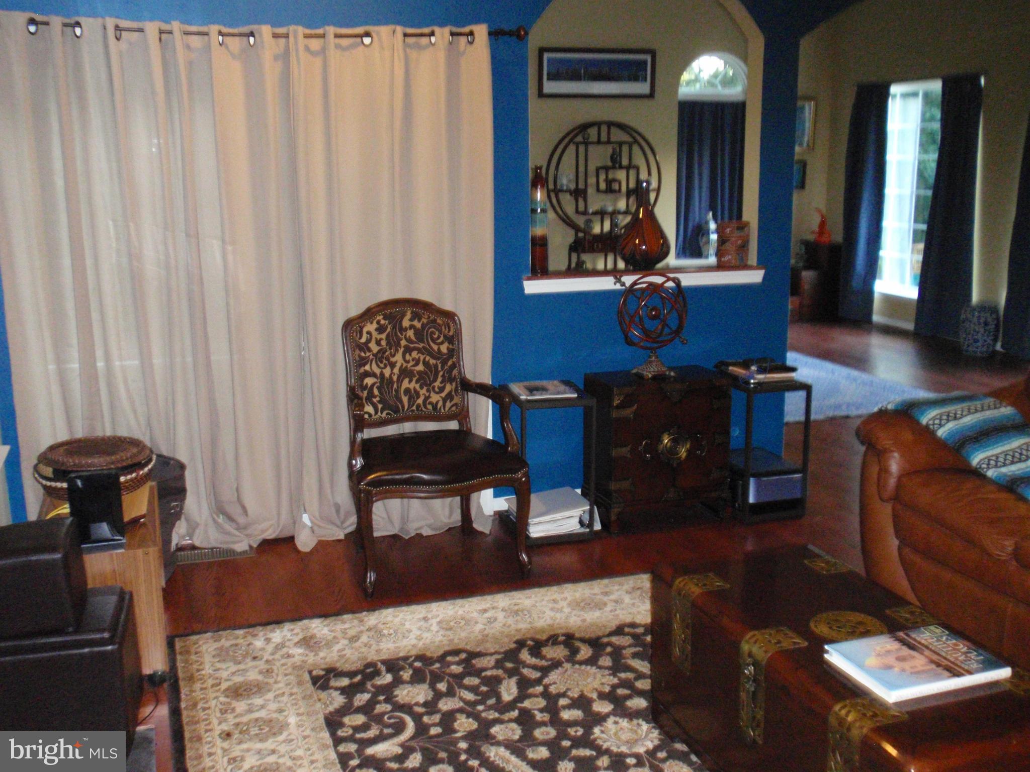 110 Notley Road Fort Washington, MD 20744 - Photo 12 of 30 Living Room