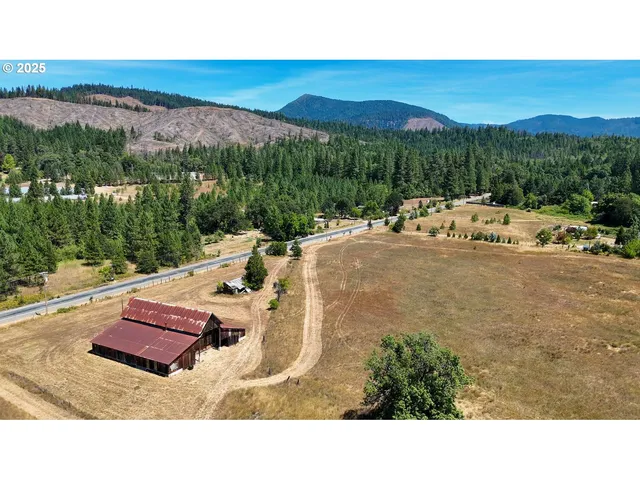 $750,000 | 5005 Caves Highway, Cave Junction, OR 97523