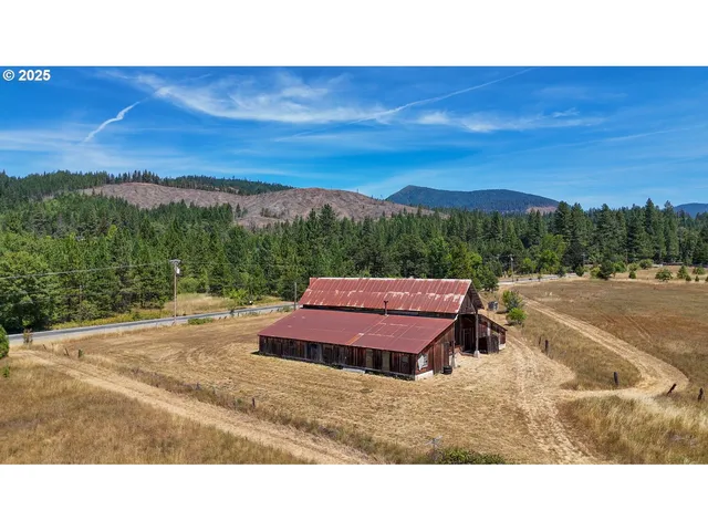 $750,000 | 5005 Caves Highway, Cave Junction, OR 97523