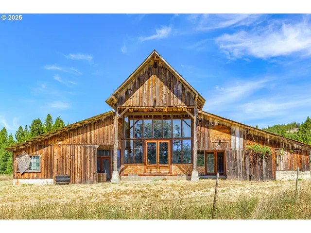 $750,000 | 5005 Caves Highway, Cave Junction, OR 97523