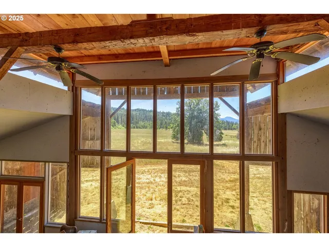 $750,000 | 5005 Caves Highway, Cave Junction, OR 97523