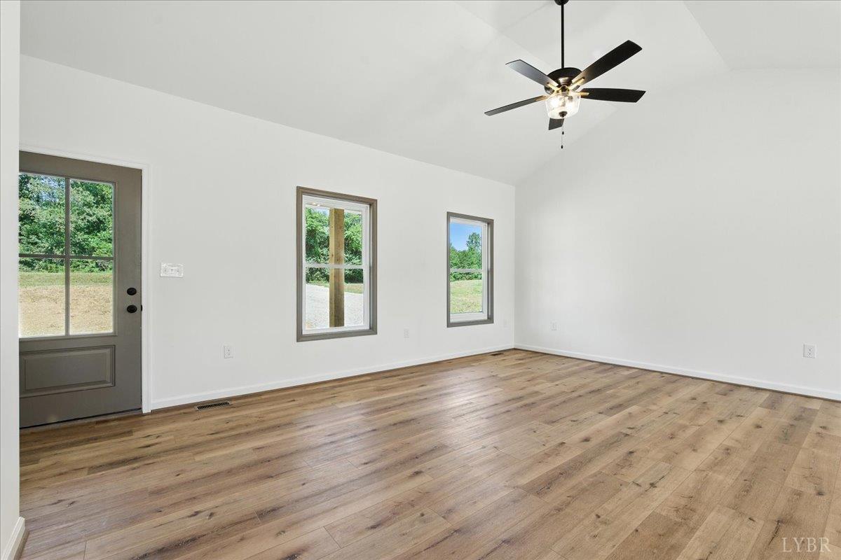 2730 Liberty Chapel Road Appomattox, VA 24522 - Photo 10 of 43