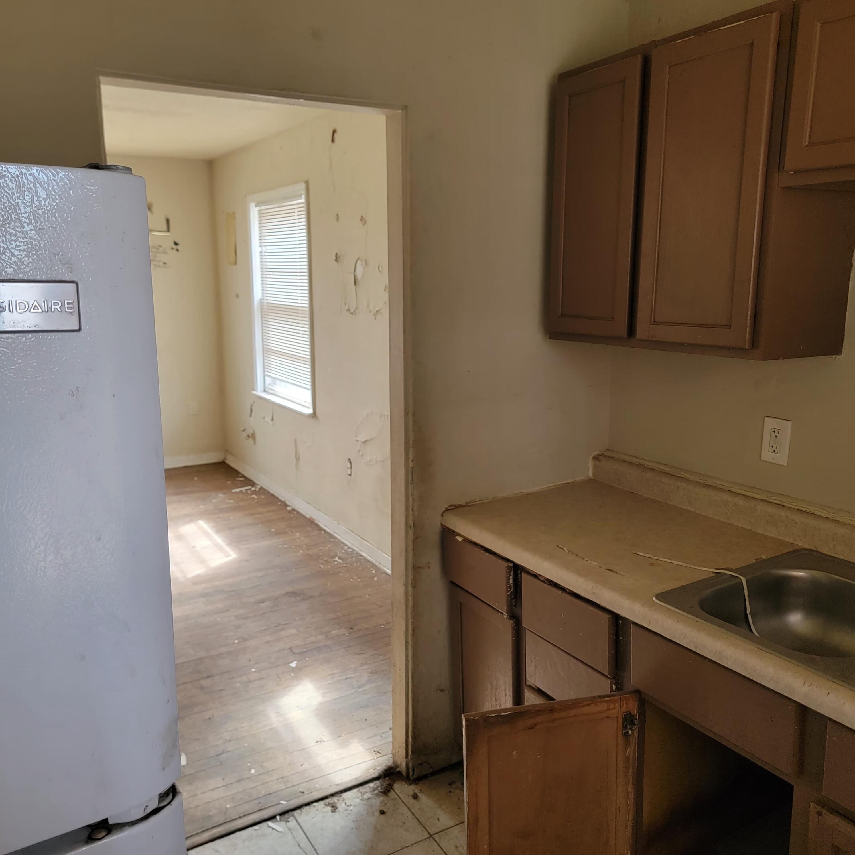 1982 Cleveland Street Gary, IN 46404 - Photo 10 of 57 2999x2999