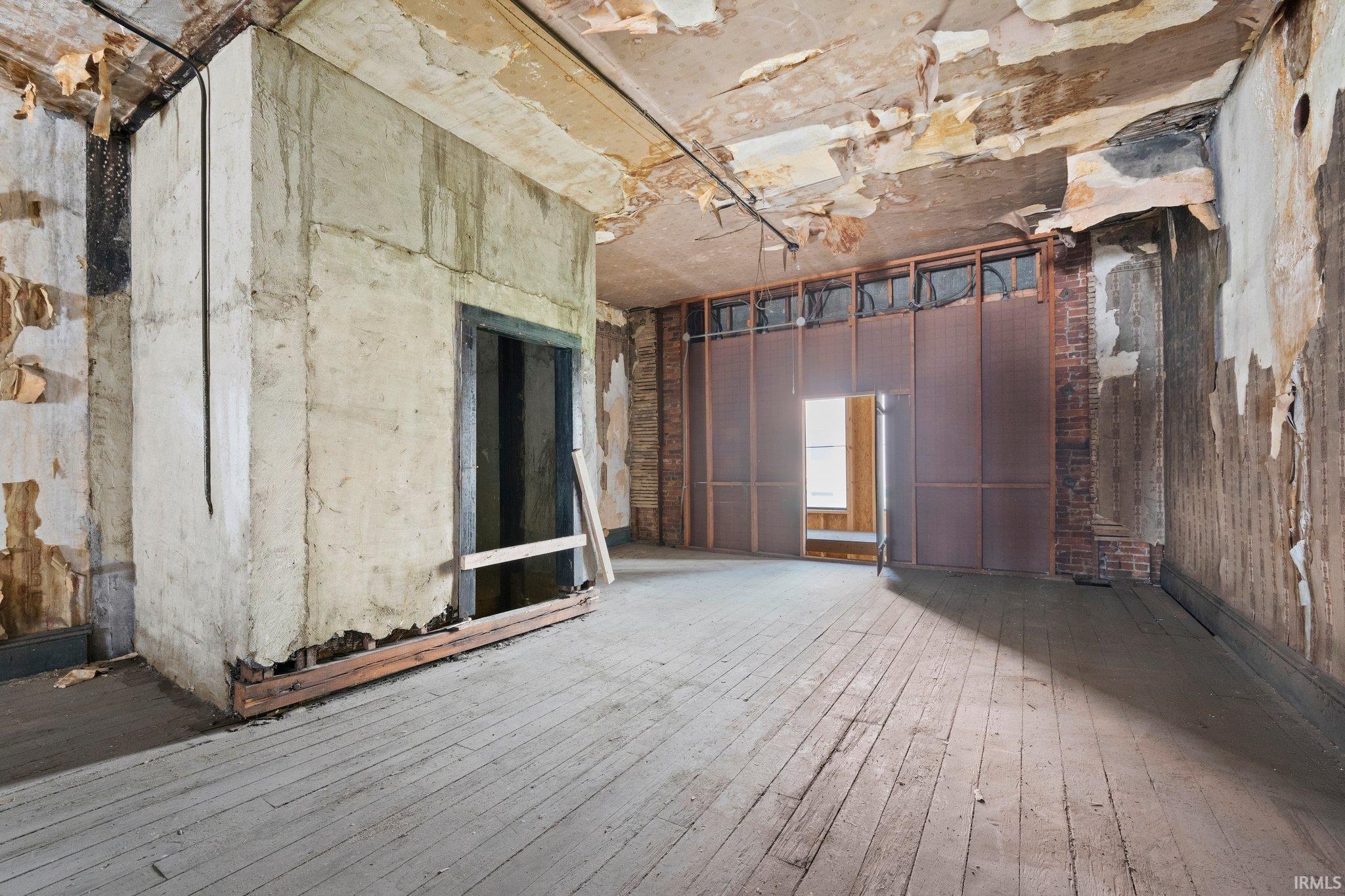 812 South Calhoun Street Fort Wayne, IN 46802 - Photo 13 of 28