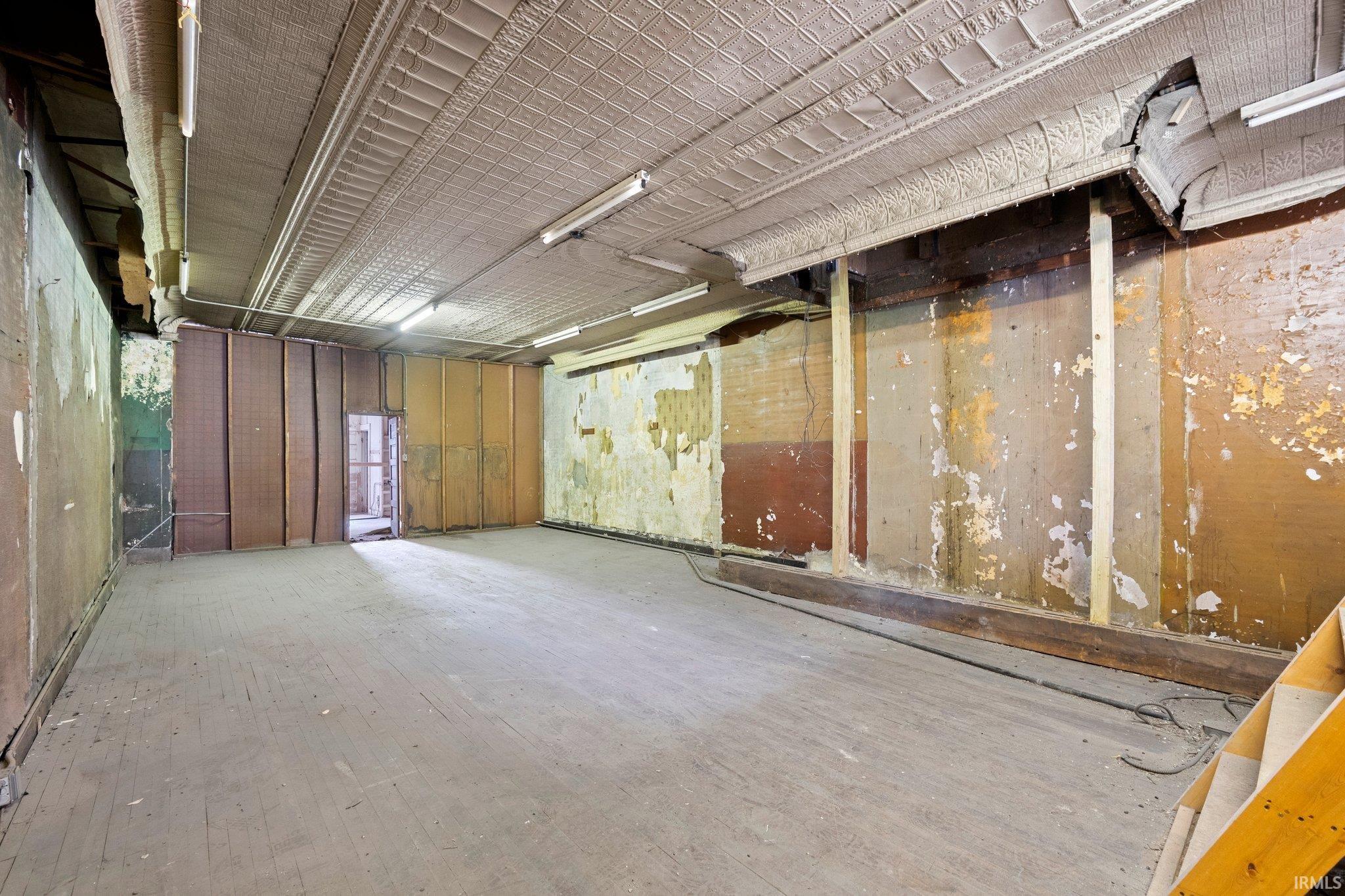 812 South Calhoun Street Fort Wayne, IN 46802 - Photo 19 of 28