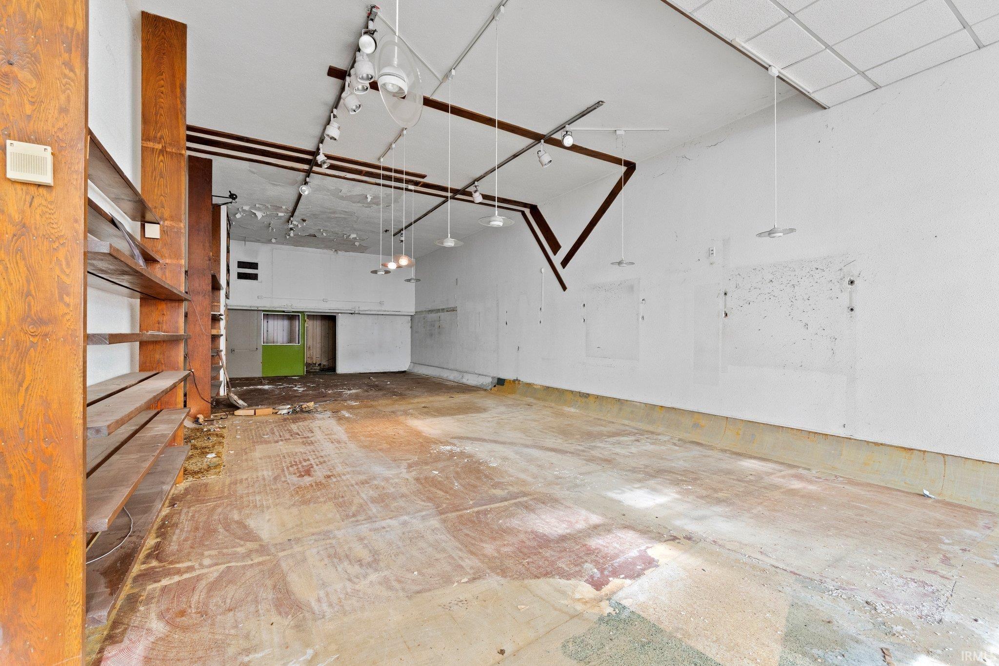 812 South Calhoun Street Fort Wayne, IN 46802 - Photo 8 of 28