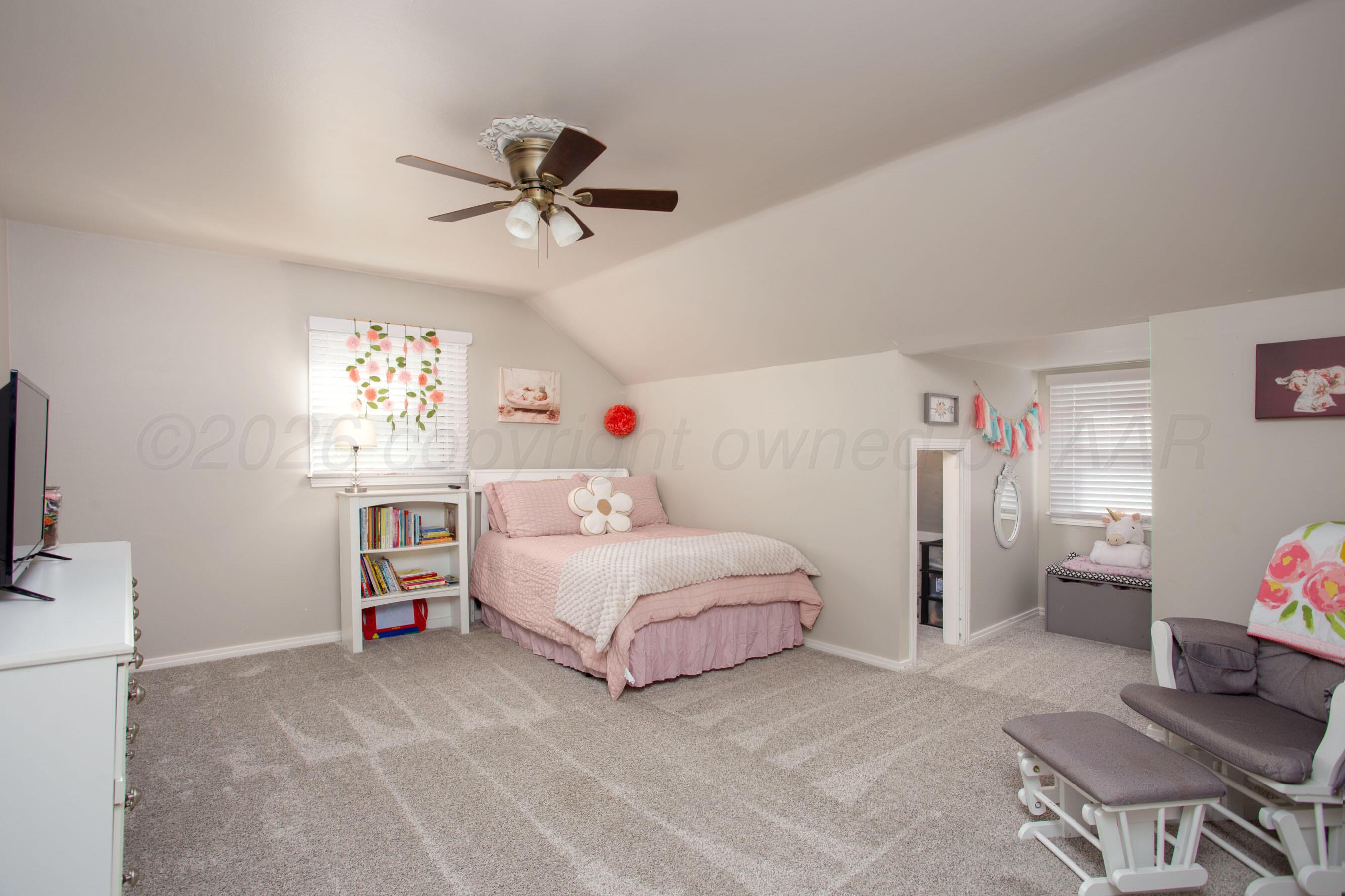 6102 Gainsborough Road Amarillo, TX 79106 - Photo 28 of 38 25