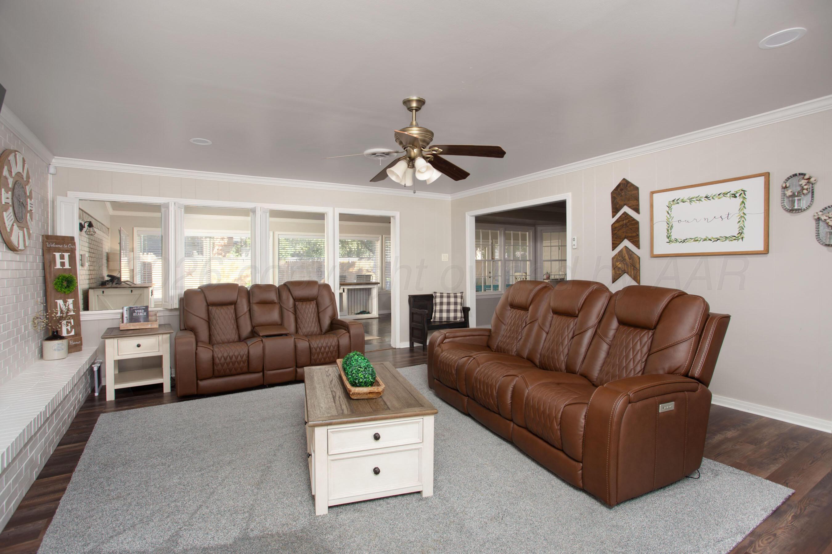 6102 Gainsborough Road Amarillo, TX 79106 - Photo 7 of 38 17