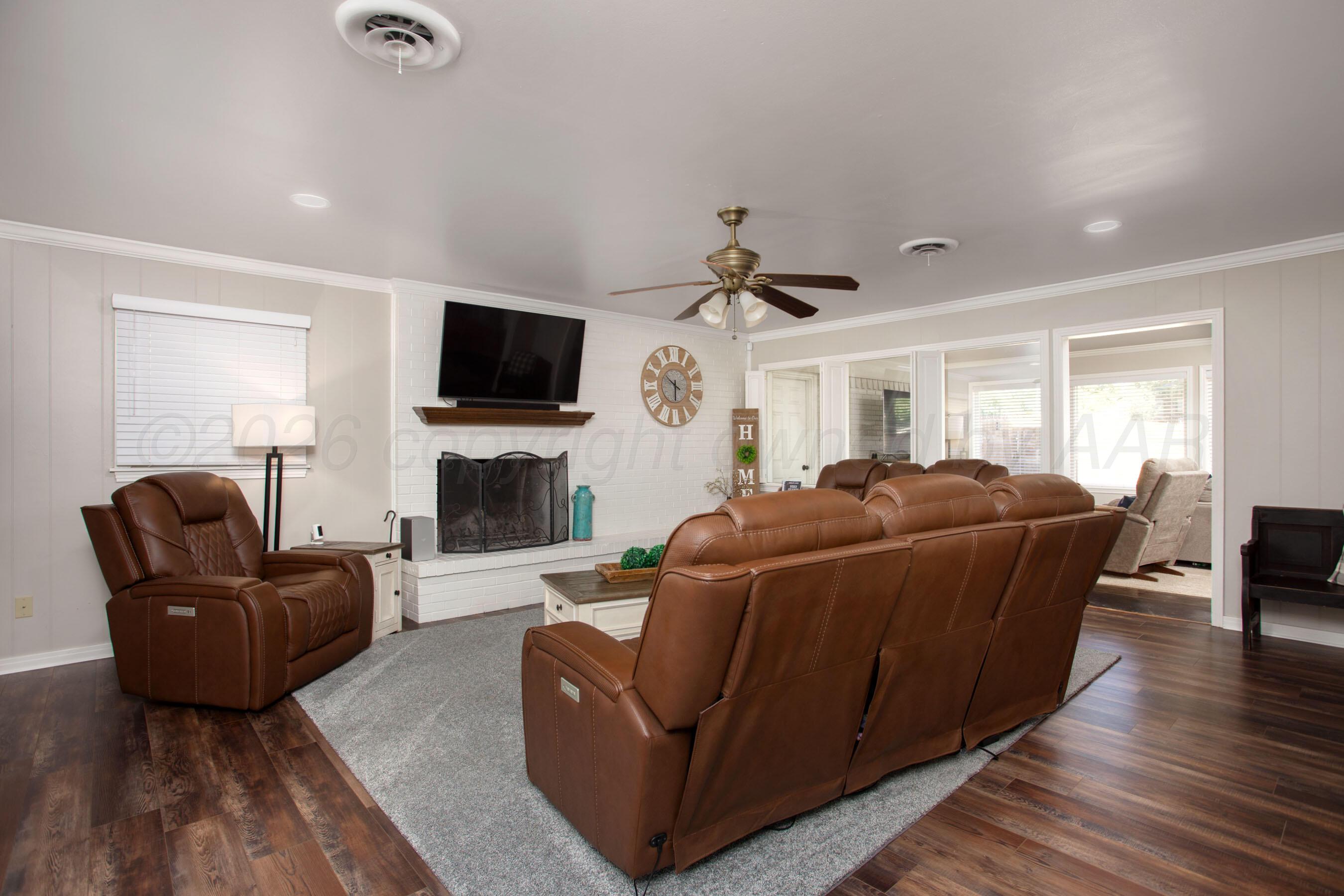 6102 Gainsborough Road Amarillo, TX 79106 - Photo 8 of 38 18