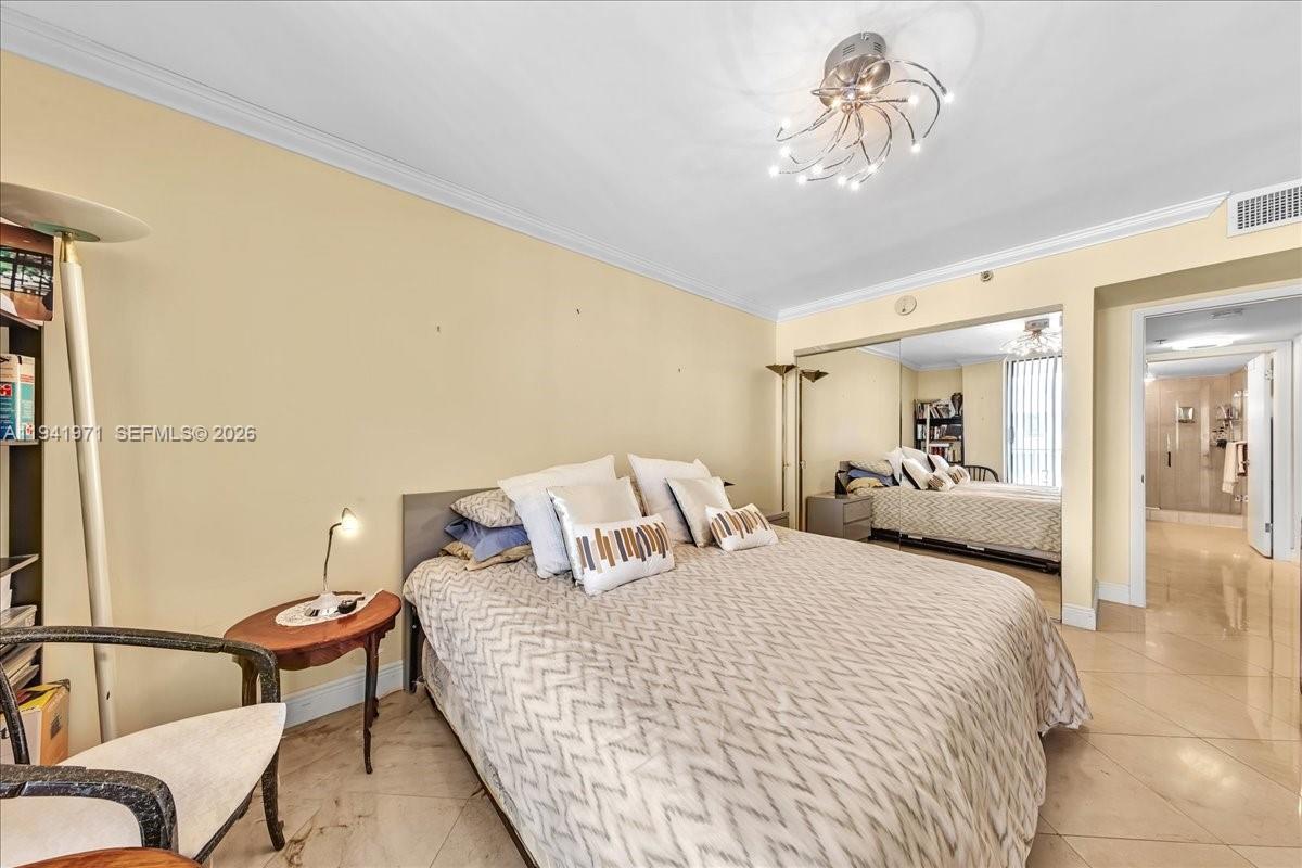 8877 Collins Avenue, Unit PH2 Surfside, FL 33154 - Photo 31 of 52