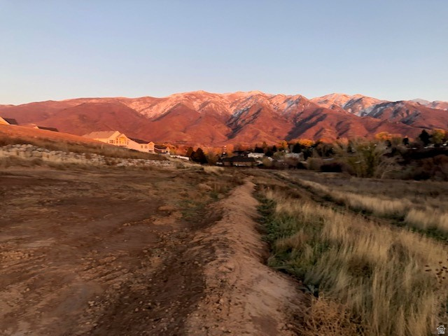 1237 East Amaryllis Way Layton, UT 84040 - Photo 4 of 16 Kayscreek Walking Trail