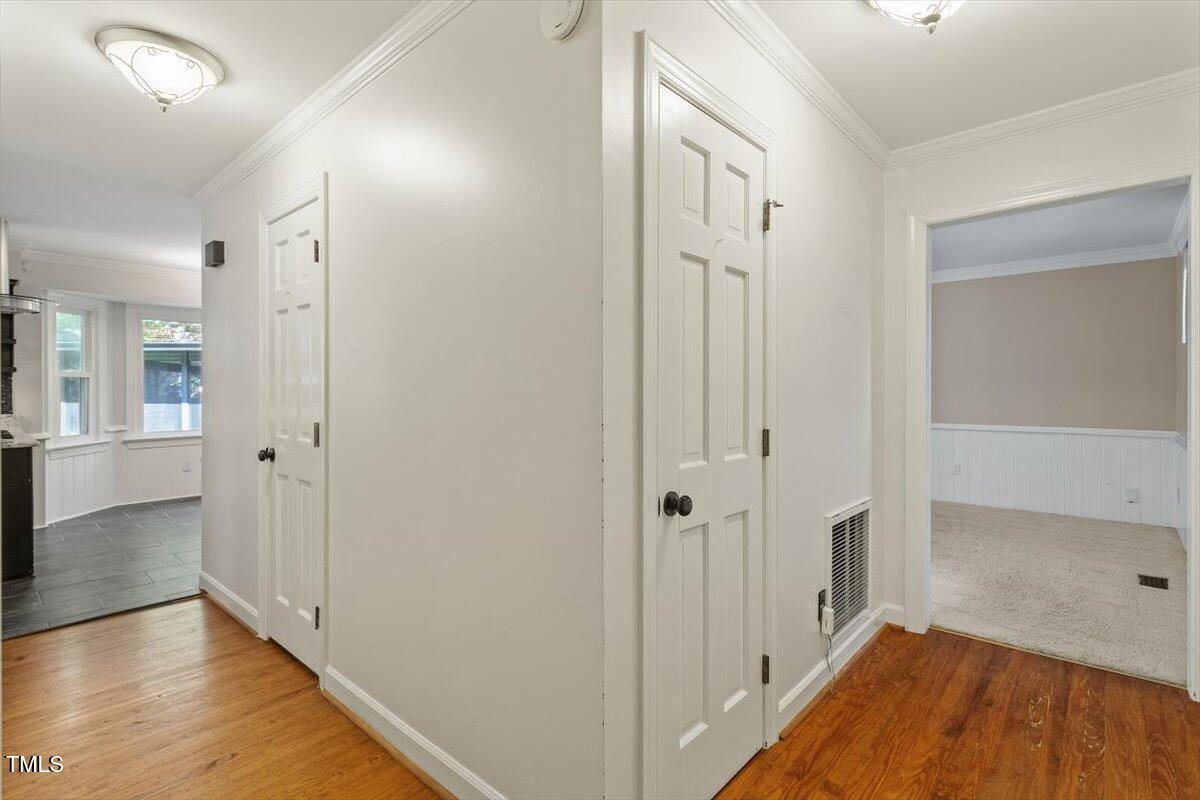 25-5709 Hedgemoor Dr [2401101]_25