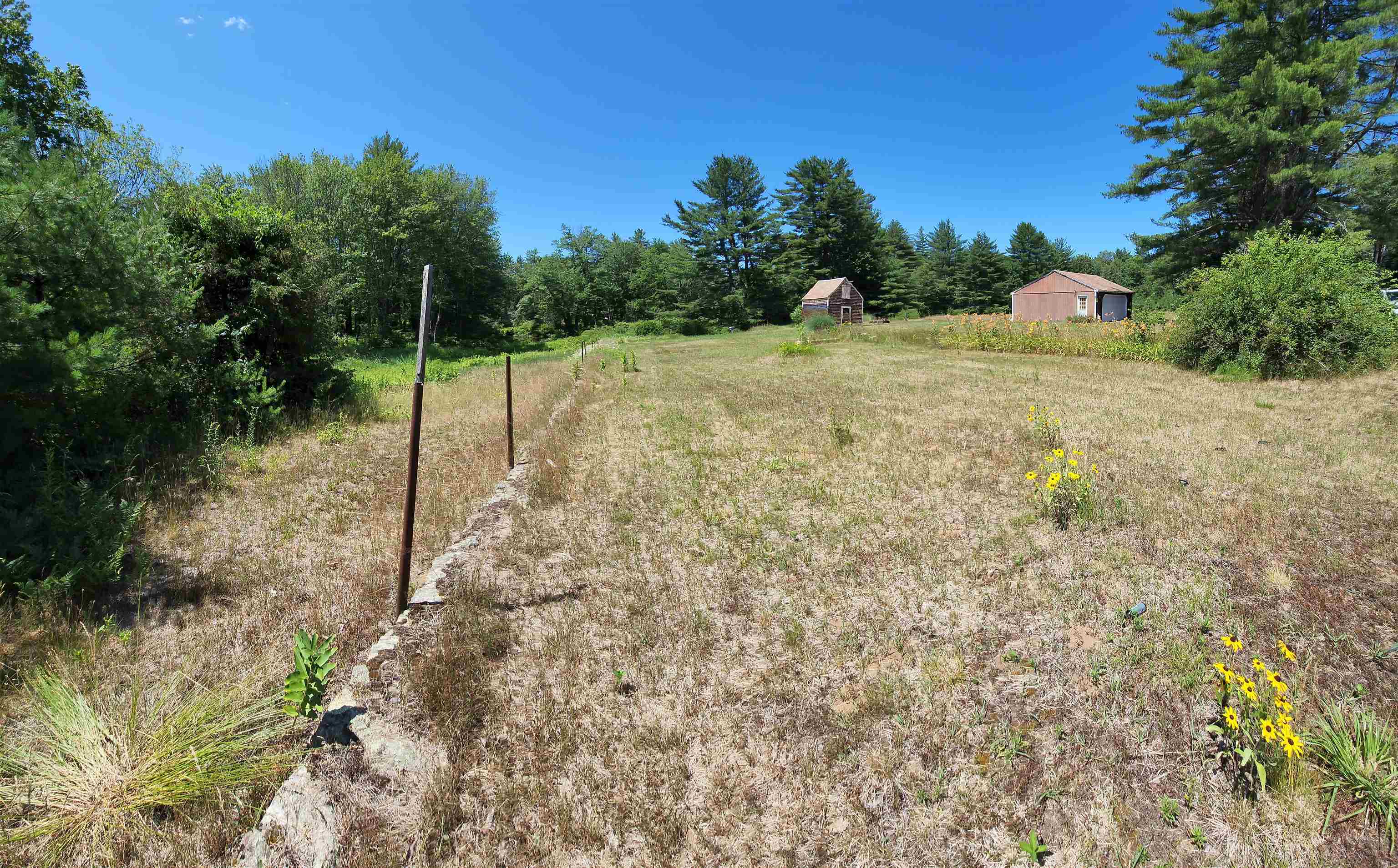 176 Stage Road Nottingham, NH 03290 - Photo 3 of 3