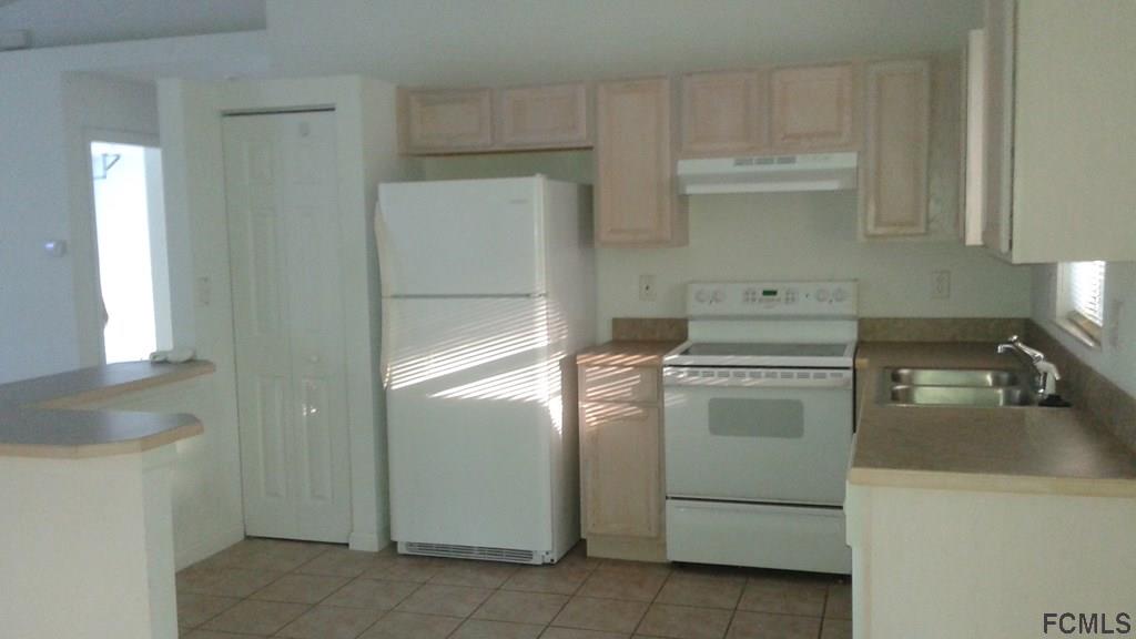 15 Reston Place Palm Coast, FL 32164 - Photo 4 of 5 Gallery Image 4