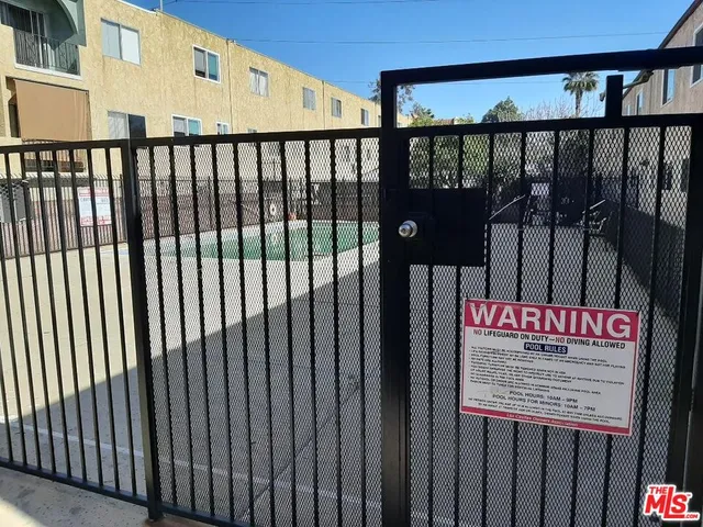 $400,000 | 719 North Eucalyptus Avenue, Unit 6C, Inglewood, CA 90302