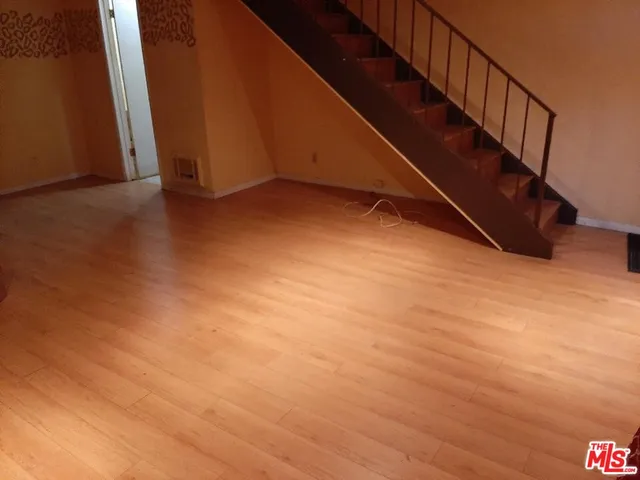 $400,000 | 719 North Eucalyptus Avenue, Unit 6C, Inglewood, CA 90302