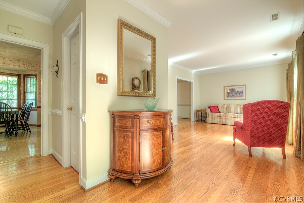 3034 Crossfield Road Henrico, VA 23233 - Photo 4 of 23 Gallery Image 4