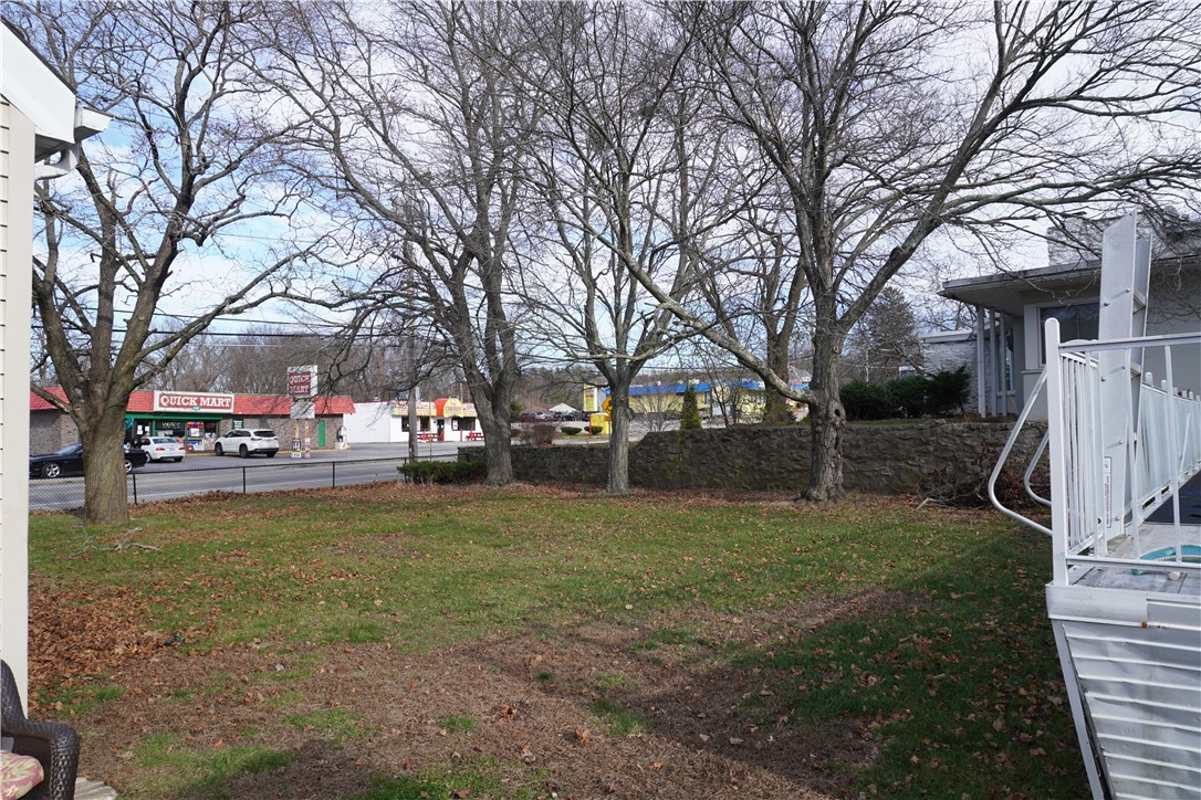 797 Diamond Hill Road Woonsocket, RI 02895 - Photo 2 of 9