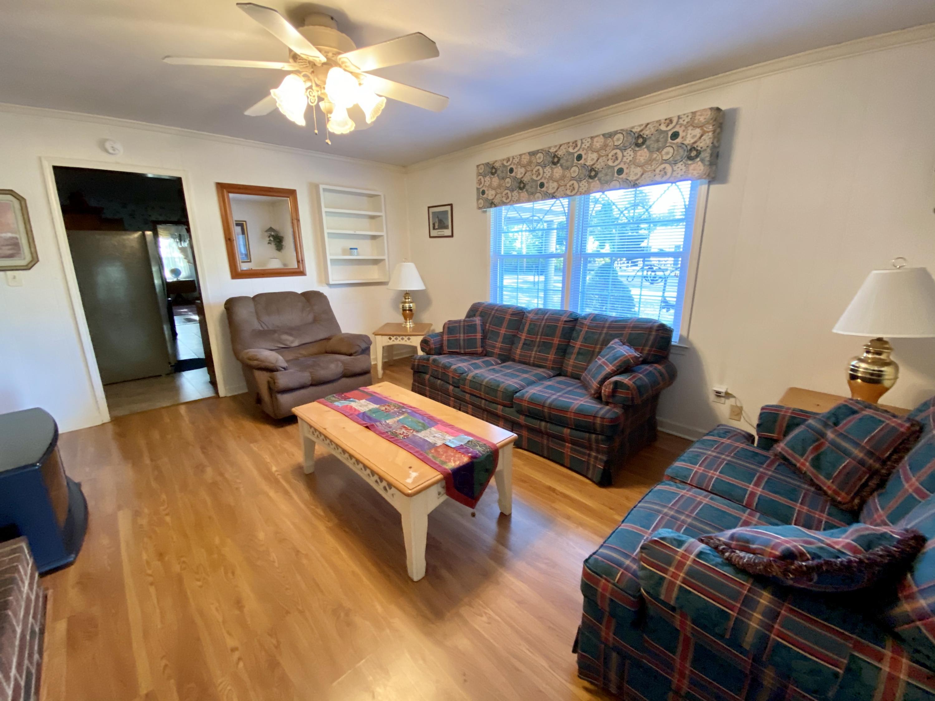 178 Snead Avenue Rockingham, NC 28379 - Photo 7 of 22 IMG_1877 2