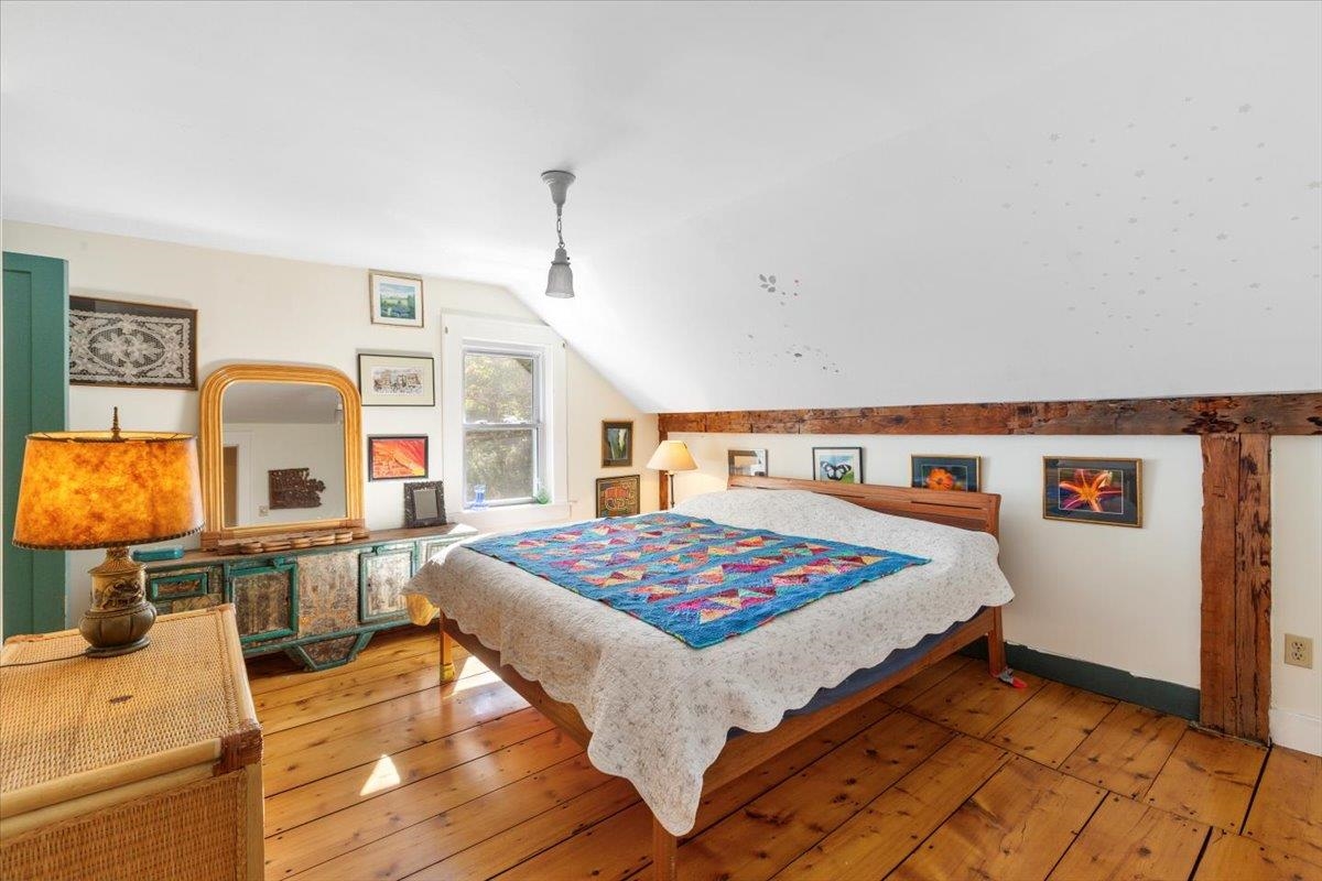 21 County Road Pownal, VT 05261 - Photo 28 of 43