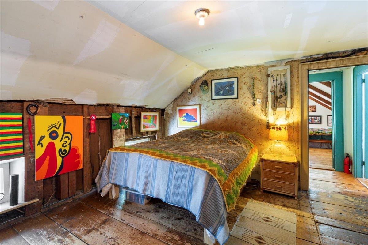 21 County Road Pownal, VT 05261 - Photo 30 of 43