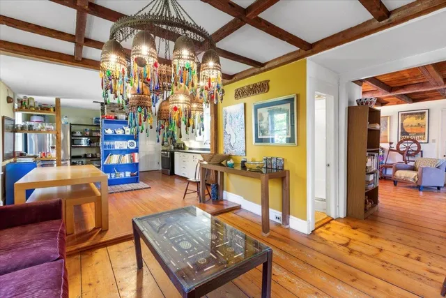 $450,000 | 21 County Road, Pownal, VT 05261