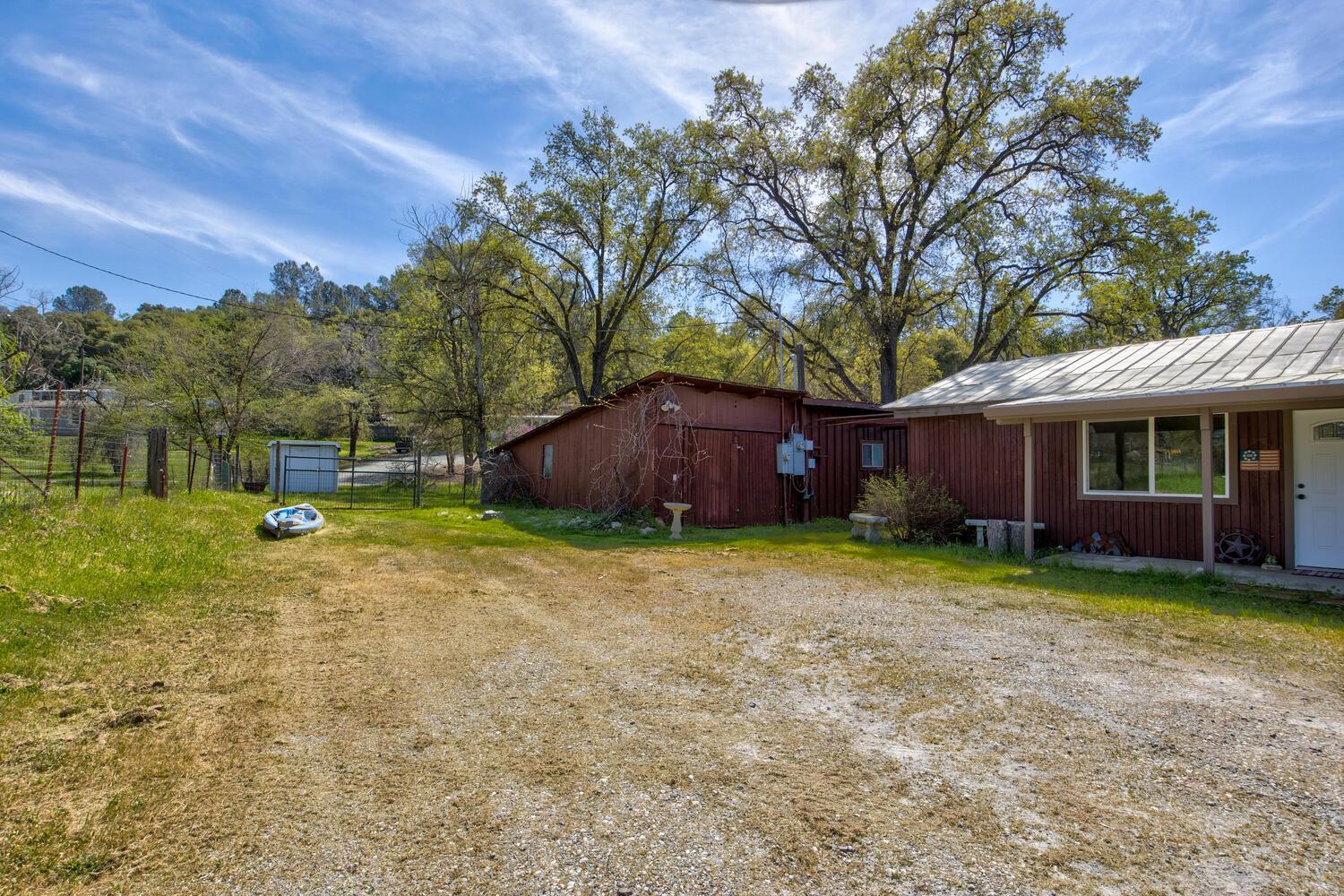 20991 Jamestown Road Sonora, CA 95370 - Photo 33 of 68