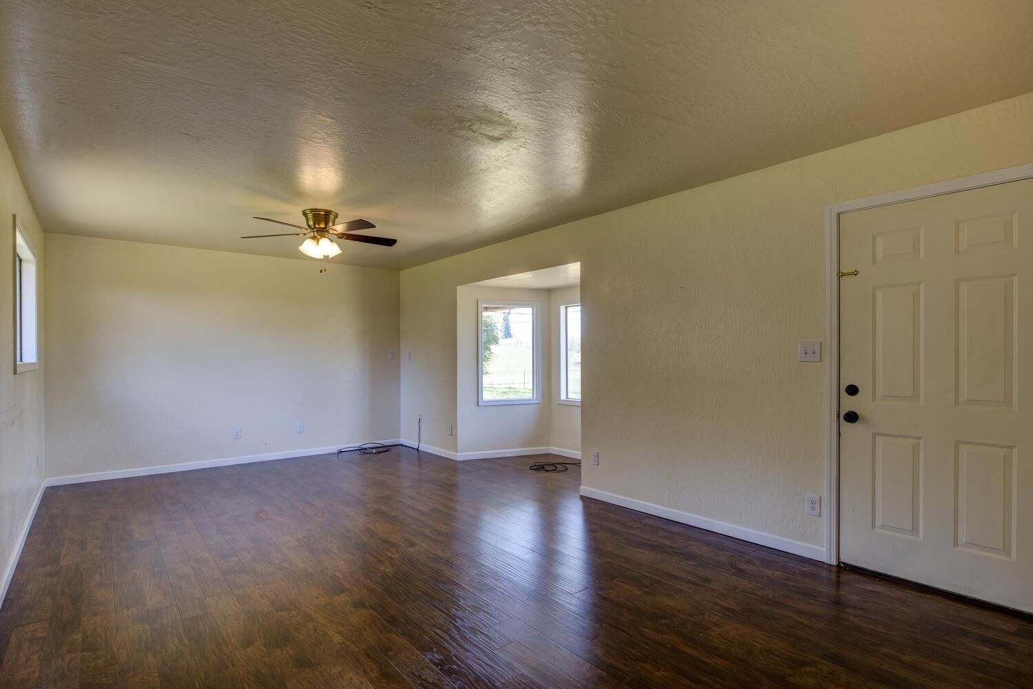 20991 Jamestown Road Sonora, CA 95370 - Photo 7 of 68