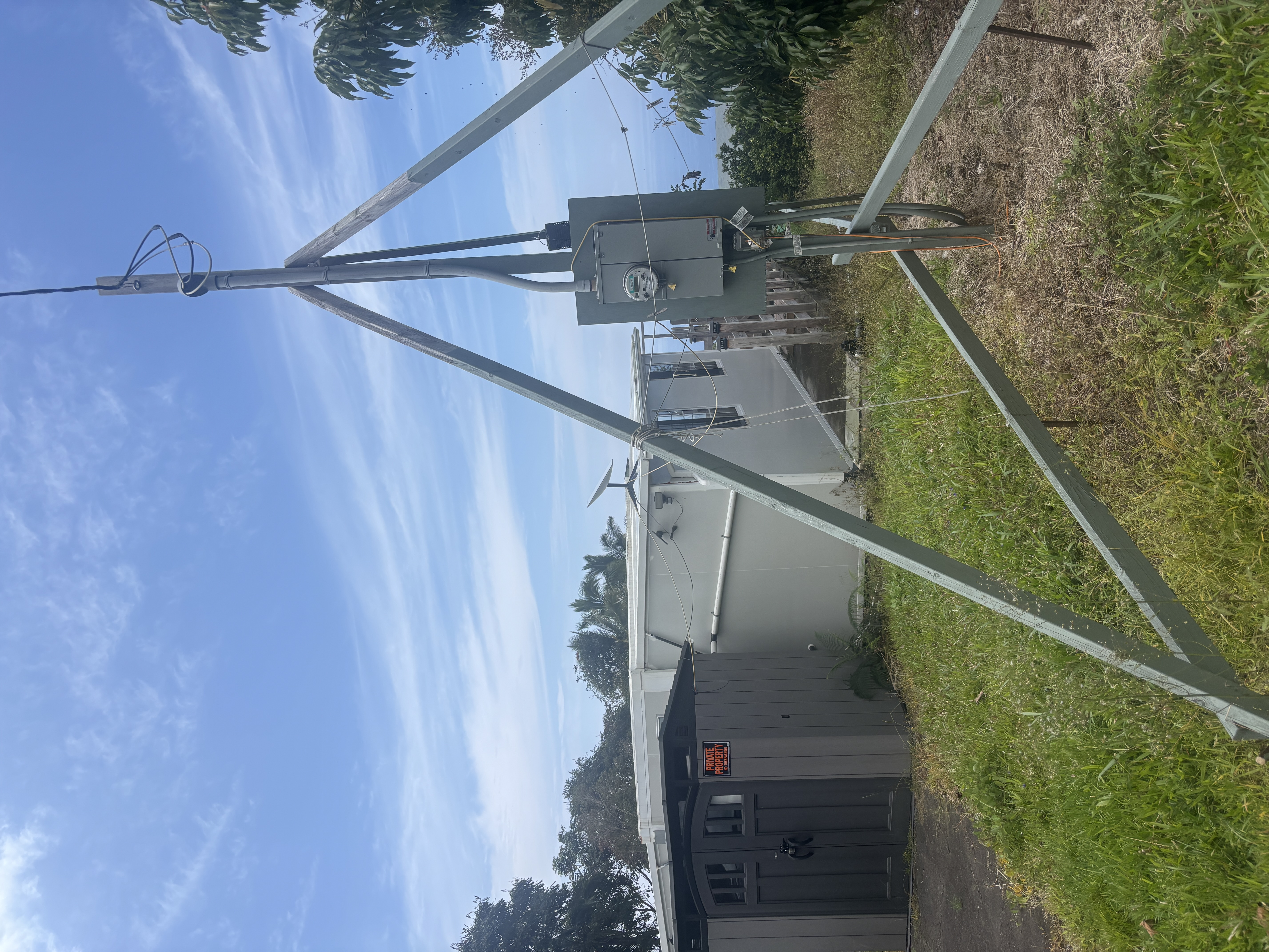 84-1226 Bruner Road Captain Cook, HI 96704 - Photo 7 of 28 a house view with a garden space