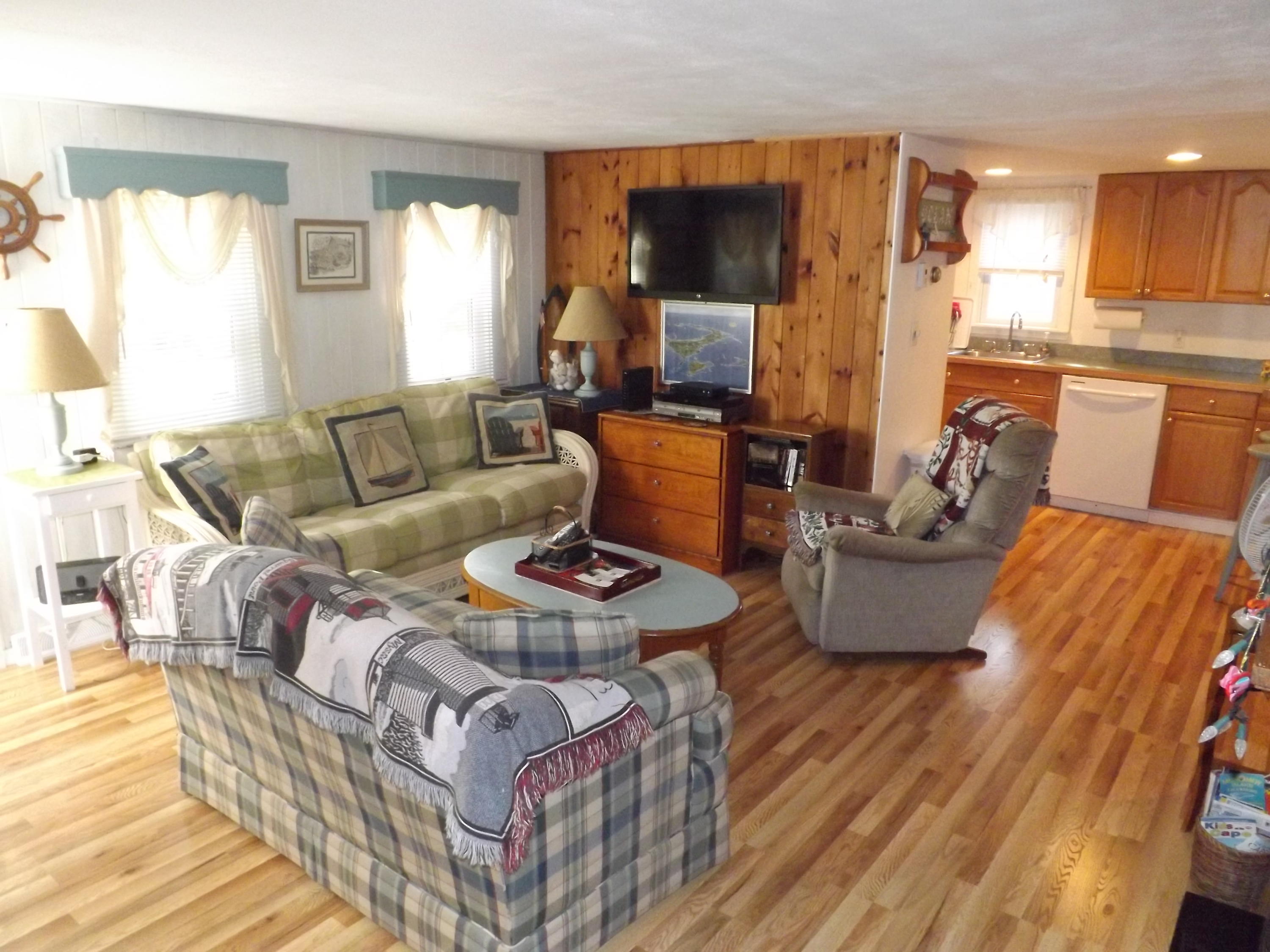90 Earle Road West Harwich, MA 02671 - Photo 3 of 18 DSCF3516