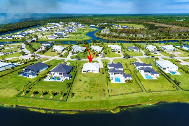 $2,985,000 | 20076 Southeast Bridgewater Drive, Jupiter, FL 33458