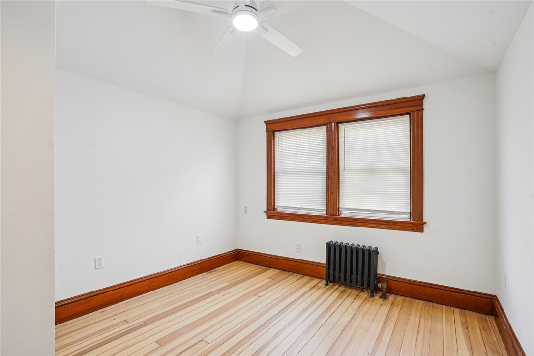 41 Cato Avenue Pawtucket, RI 02860 - Photo 23 of 37
